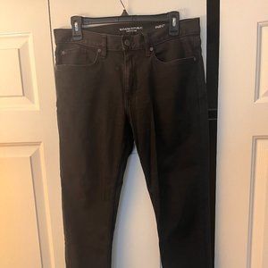 Banana Republic Slim-fit Traveler Jean
